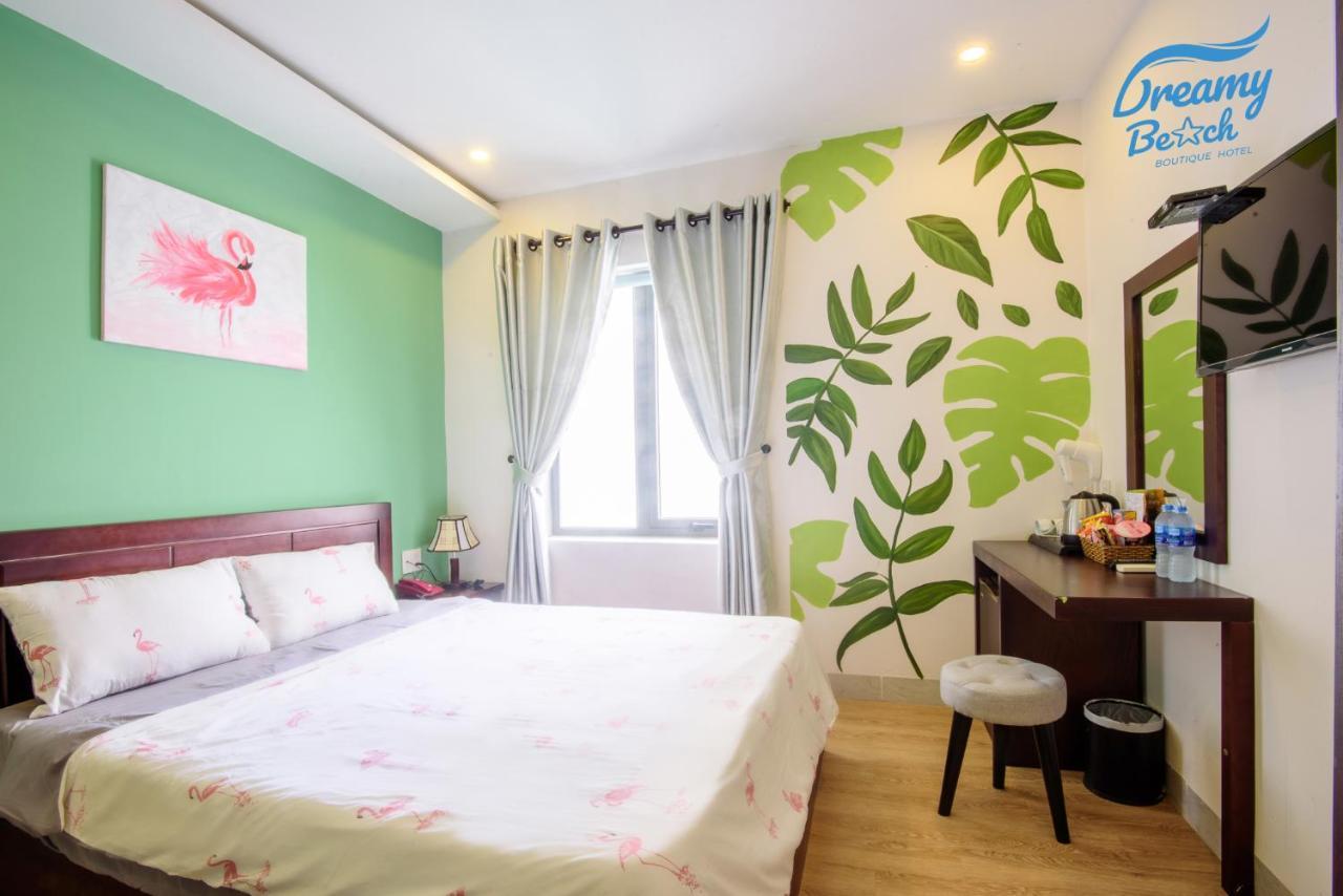 Azure Hotel Da Nang - Beach Exterior foto